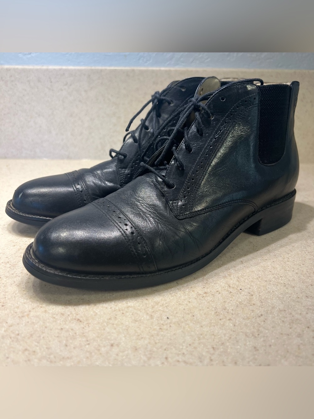 Ariat Black Metcalf Leather Lace Up Paddock Equestrian Cap Toe Ankle Boots 7.5